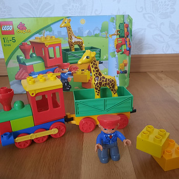 Lego Duplo loomaaia rong kaelkirjakuga