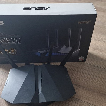 ASUS RT-AX82U