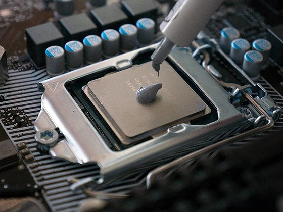 PC-de, sülearvutite, PS3 ja PS4 puhastus ja hooldus