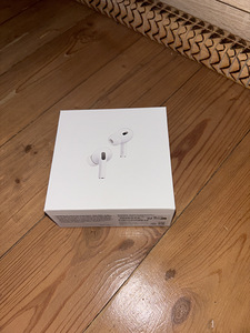 Копия Airpods pro 2 (4 фото из 5)