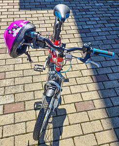Laste jalgratas Novatrack 20'' Valiant (2 foto / 5)