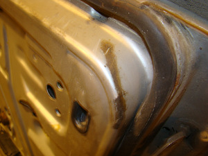 Mercedes W124T, parem esim. uks lisadega,hõbe,korralik (2 foto / 10)