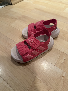 Кросовки Adidas 23 (6 фото из 7)