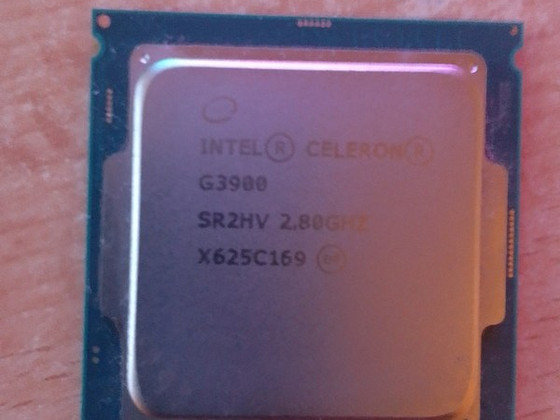 Процессор Intel® Celeron® G3900, 2 МБ кэша, 2,80 ГГц