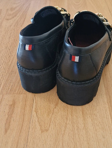 Туфли Tommy Hilfiger (2 фото из 3)
