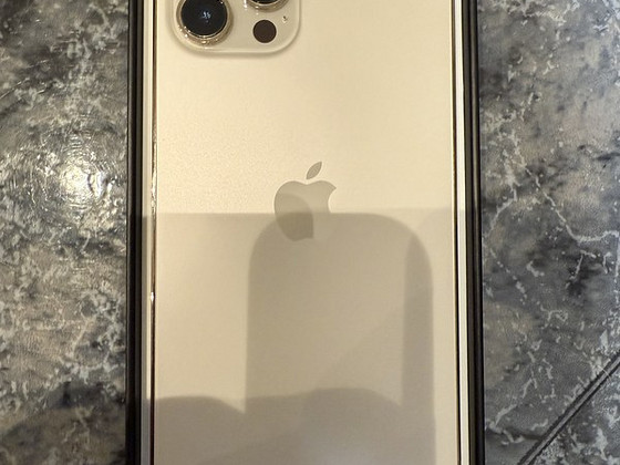 iPhone 12 pro max 512GB Gold
