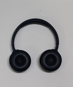 Bluetooth kõrvaklapid JBL Tune 660nc + karp (5 foto / 5)