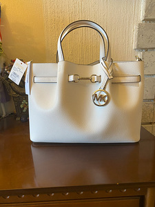 Michael Kors Carson Medium Satchel Optic White (1 foto / 4)