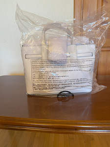 Michael Kors Carson Medium Satchel Optic White (4 foto / 4)