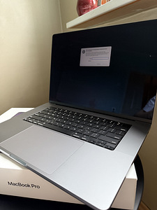 MacBook Pro 16” (M1, 2021) | 16 GB RAM | 500 GB SSD | Suurep (4 foto / 6)