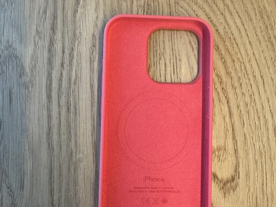 Чехол для iPhone 15 Pro