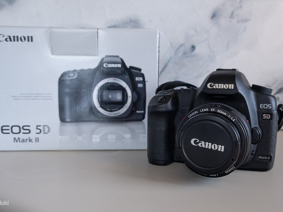 Комплект Canon EOS 5D Mark II + Canon EF 50mm f/1.4 USM
