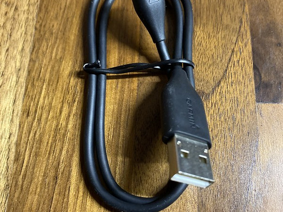 Оригинальный USB-A на 4-pin Garmin дата/зарядный кабель