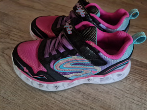 Skechers, suurus 30 (1 foto / 3)