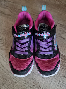 Skechers, suurus 30 (3 foto / 3)