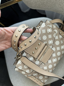Guess сумка (2 фото из 5)