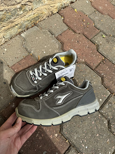 Diadora turvakingad suurus 37 UUED (3 foto / 7)