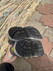 Diadora turvakingad suurus 37 UUED (5 foto / 7)
