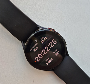 Samsung Galaxy Watch5 (2 foto / 2)