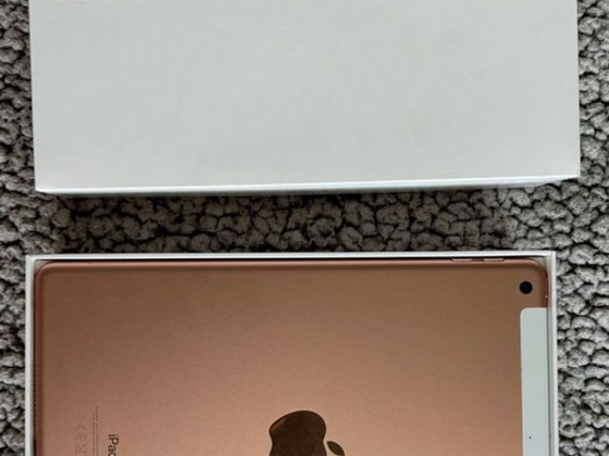 iPad розовый