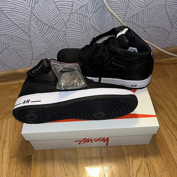 Nike air force 1’07 mid sp