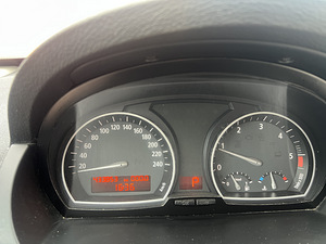 BMW X3 2008 2.0d (7 фото из 12)