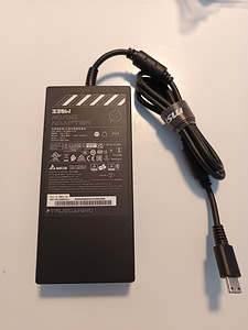 MSI 330w originaallaadija (1 foto / 2)
