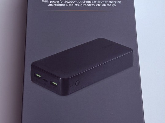 TRONIC Powerbank 20 000 mAh , Black / White