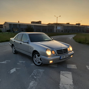 Продается Mercedes W210 (2 фото из 13)