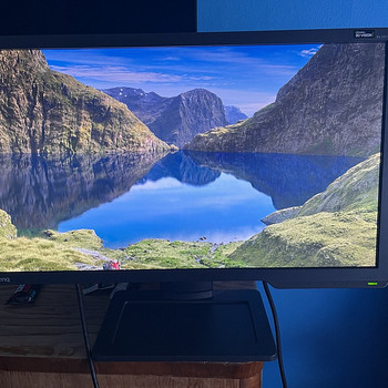 Игровой монитор benq XL2411 144 Гц