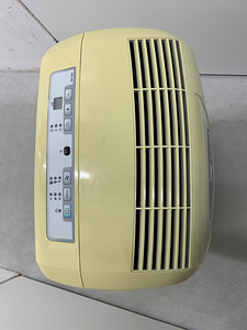 Мобильный кондиционер DeLonghi (2 фото из 5)