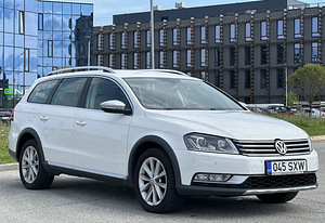 Volkswagen Passat Alltrack 2013 (1 фото из 15)