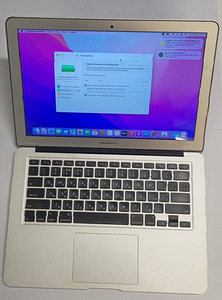 Sülearvuti Apple Macbook Air 2012 A1466 + Laadija (9 foto / 9)