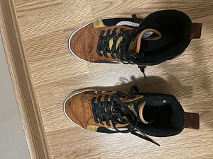 Кеды Vans (3 фото из 6)