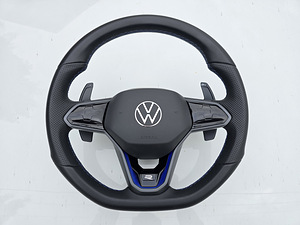 Volkswagen R-руль (6 фото из 10)