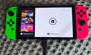 Nintendo Switch OLED + JOYCONS + SUPER MARIO BROS. WONDER (3 фото из 3)