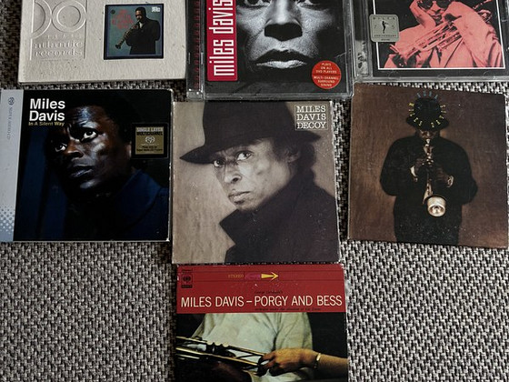 Винил Miles Davis: стандартное издание vs японский пресс