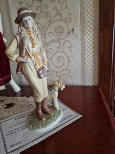 Skulptuur-figuriin portselan (3 foto / 6)