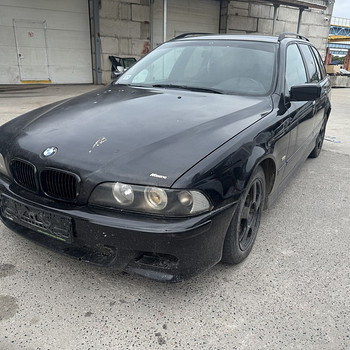 BMW 525d 120kw на запчасти