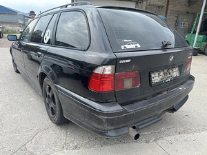 BMW 525d 120kw varuosadeks (5 foto / 8)