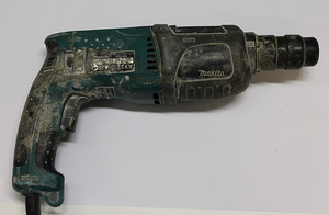 Puurvasar Makita HR2460 (3 foto / 4)
