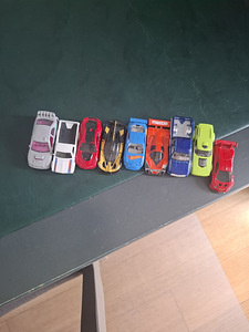 Hotweels 9 шт. (3 фото из 4)