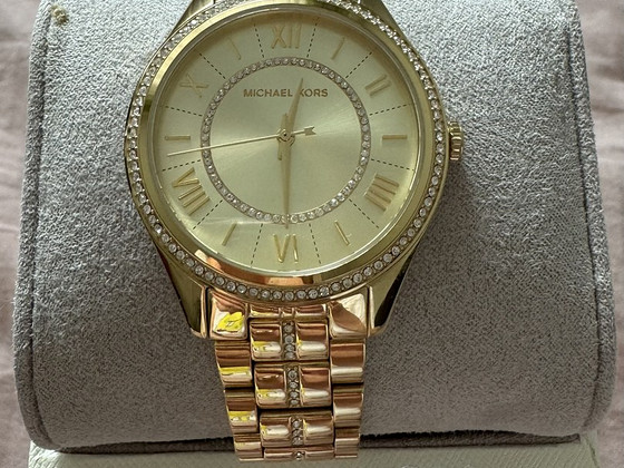 Часы Michael Kors