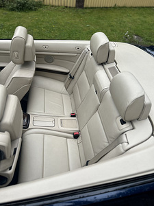 BMW 330d, Кабриолет, 3.0 180кВт (10 фото из 15)