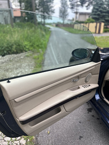 BMW 330d, Кабриолет, 3.0 180кВт (13 фото из 15)