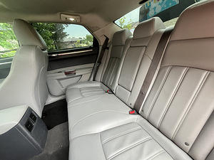 Chrysler 300c (4 фото из 4)