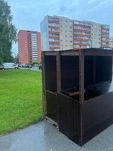 Продаётся торговый ларёк / киоск (3 фото из 8)
