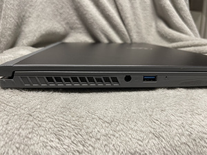 MSI Thin A15 Ryzen5 16GB 512GB RTX3050, hall. (3 foto / 5)