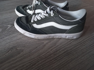 VANS р.37 (2 фото из 7)