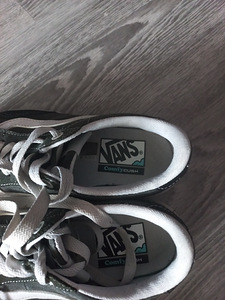 VANS р.37 (3 фото из 7)